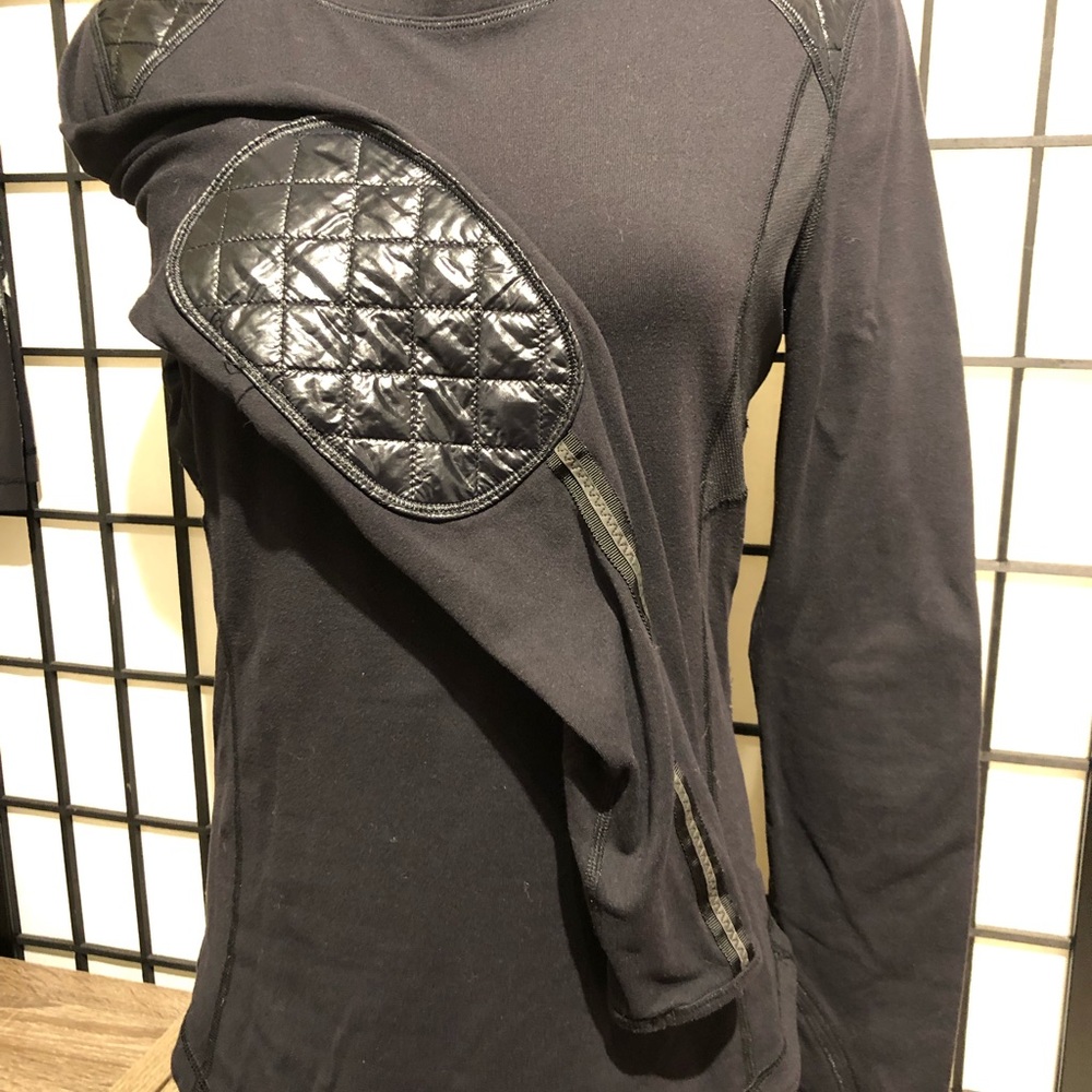 Lululemon black padded shoulders size 8 - Picture 2 of 3